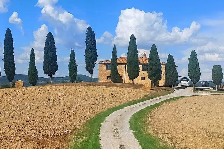 Discover Tuscany: Siena, Chianti & Brunello Tasting in Montalcino — photo 1 of 39
