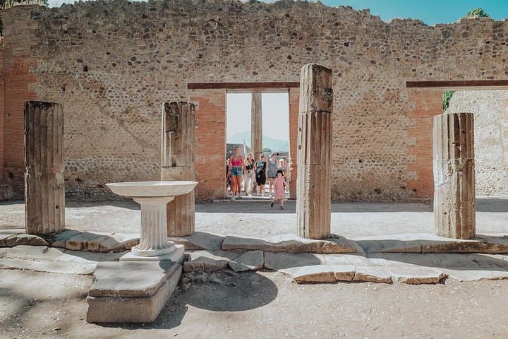 Pompeii Private Tour with an Archaeologist Guide — photo 1 of 7