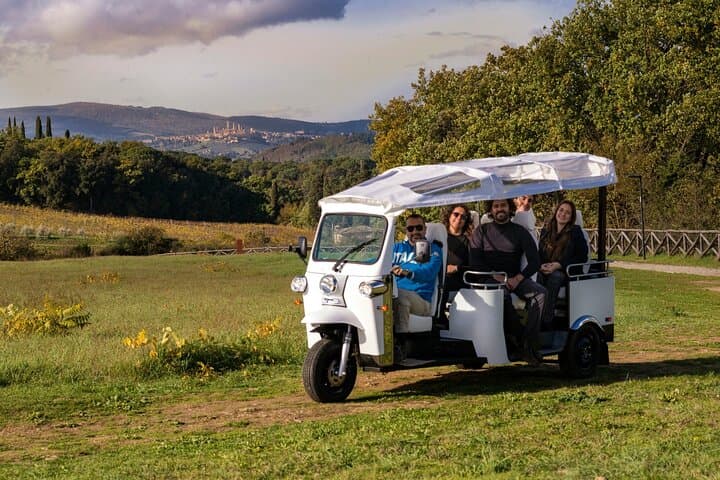 Wine Tuk Tour Siena — photo 1 of 3