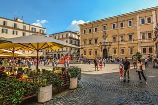 Rome: Trastevere & Jewish Ghetto Private Tour with Pizza Tasting