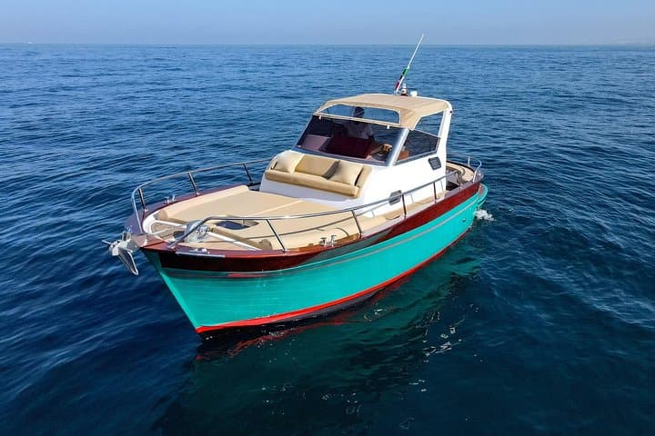 Full-Day Private Boat Tour to Gulf of Naples: Ischia & Procida — photo 1 of 19