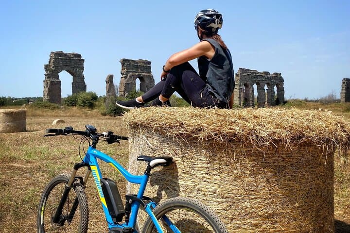 Appian Way & Aqueducts small group e-bike tour(catacombs & food) — photo 1 of 15
