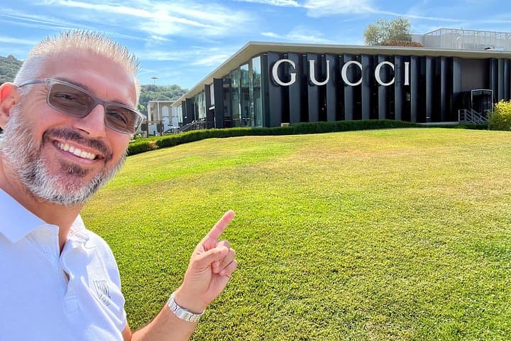 The MALL Outlets and Prada Shopping Tour — photo 1 of 7
