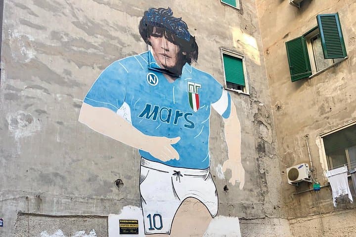 Maradona walking guided tour — photo 1 of 6