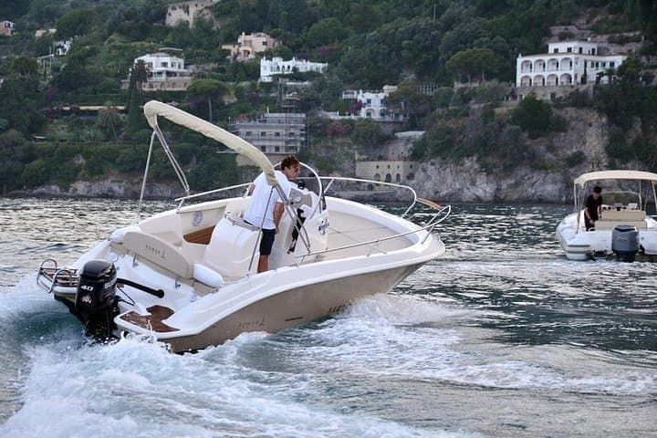 Private tour with skipper Amalfi coast — photo 1 of 6