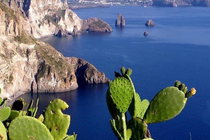 Vulcano: giro in barca da Lipari — photo 1 of 4