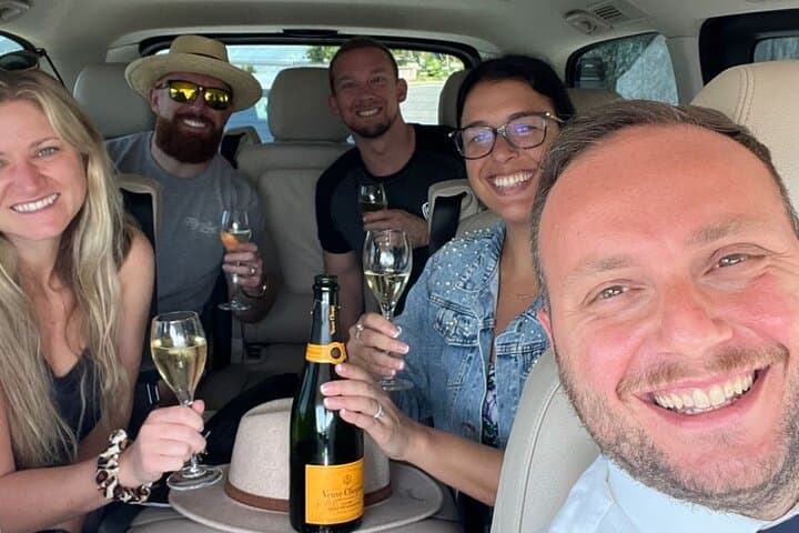 Luxury Transfer from Florence to Amalfi Coast — photo 1 of 29