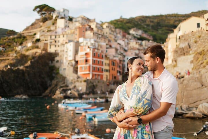 Portraits with a Cinque Terre photographer — photo 1 of 16