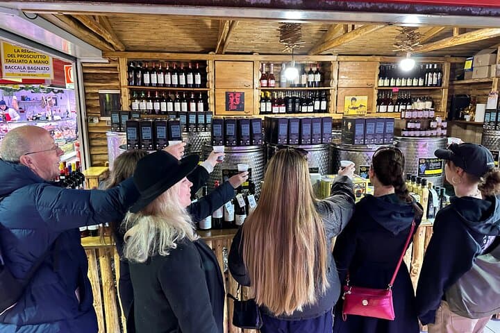 Vatican and Trionfale Farmers Market Food tour and Wine tasting — photo 1 of 6