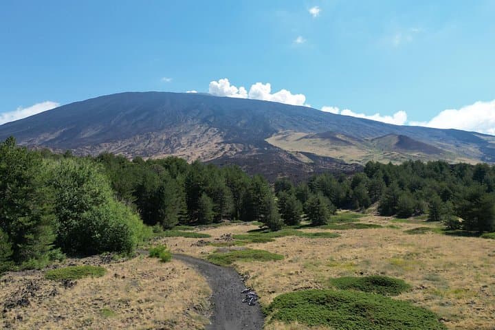Mount Etna: All around E-bike — photo 1 of 10