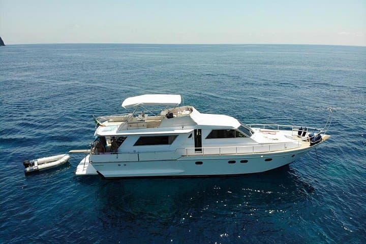 Dream day on a yacht — photo 1 of 17