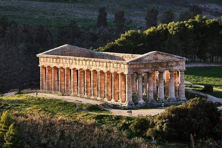 Private Tour to Segesta, Erice and Marsala Wine Tastings — photo 1 of 11
