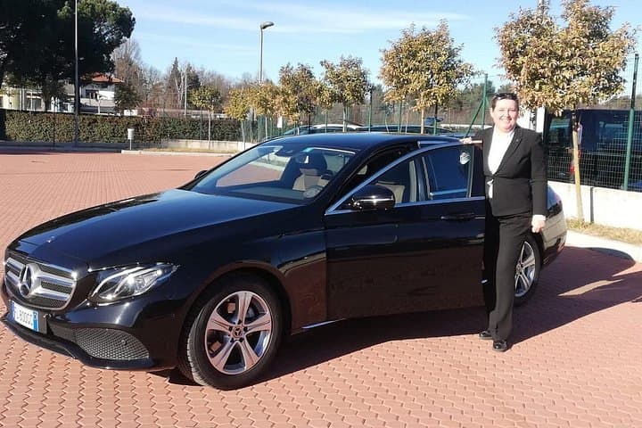 Transfer from Menaggio-Tremezzo-Lenno to Malpensa Airport — photo 1 of 5