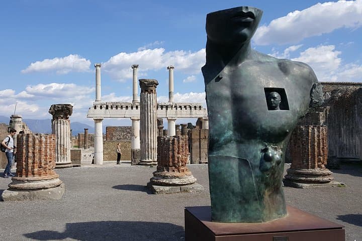 Rome to Pompeii Private Tour Hotel Pickup and Lunch at Wine Farm — photo 1 of 6