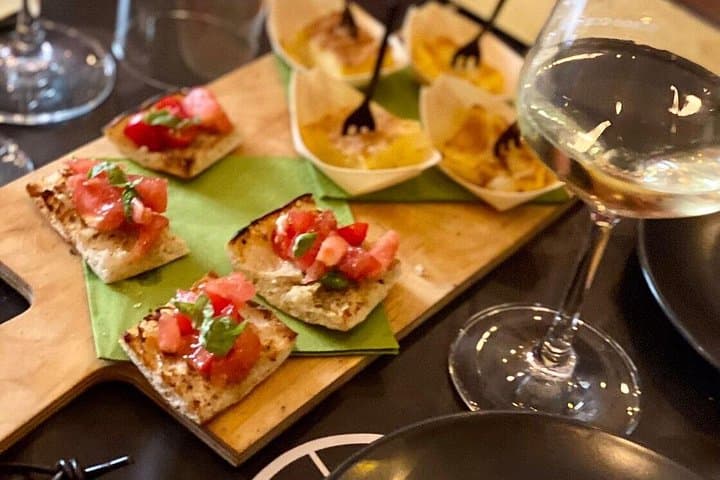 Wine&Food tasting in Sorrento — photo 1 of 9