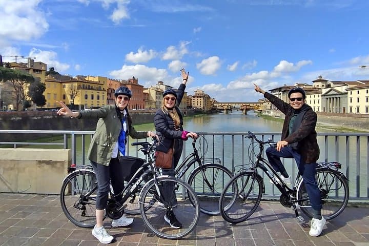 Sunset Bike tour of Florence &Rose Garden & Piazzale Michelangelo — photo 1 of 12