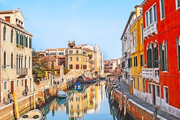 Private Art and Culture Tour in Dorsoduro and Academia Venice — photo 1 of 8