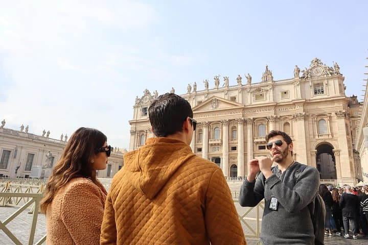 Vatican: St. Peter’s Basilica Reserved Entry & Express Tour — photo 1 of 14
