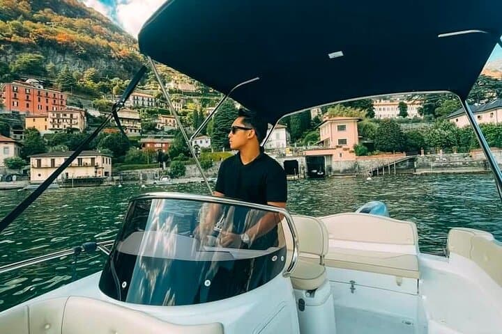 Be the Captain : Drive Your Own Boat on Lake Como — photo 1 of 12