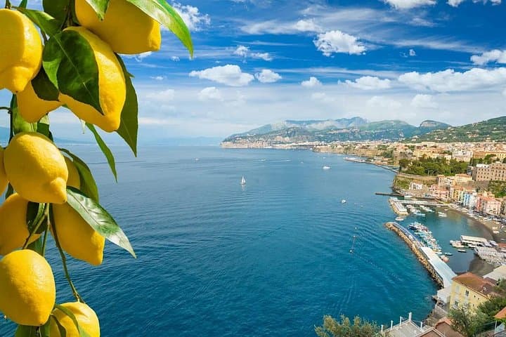 Sorrento Tour with Limoncello tasting from Naples — photo 1 of 6