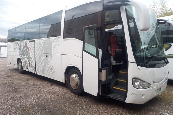 Private Bus from Ravenna Cruise Port to Venice Airport (VCE) — photo 1 of 8