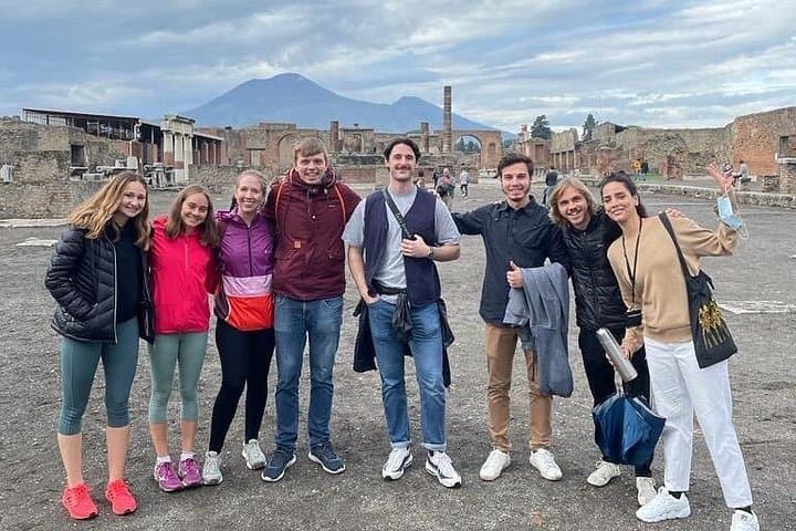 Pompeii Vesuvius Wine Farm Drive from Amalfi — photo 1 of 6