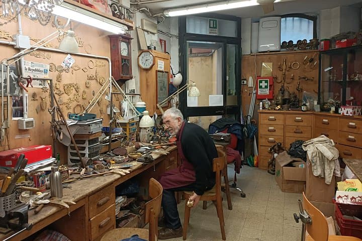 Arts and crafts in the historic Roman workshops — photo 1 of 7