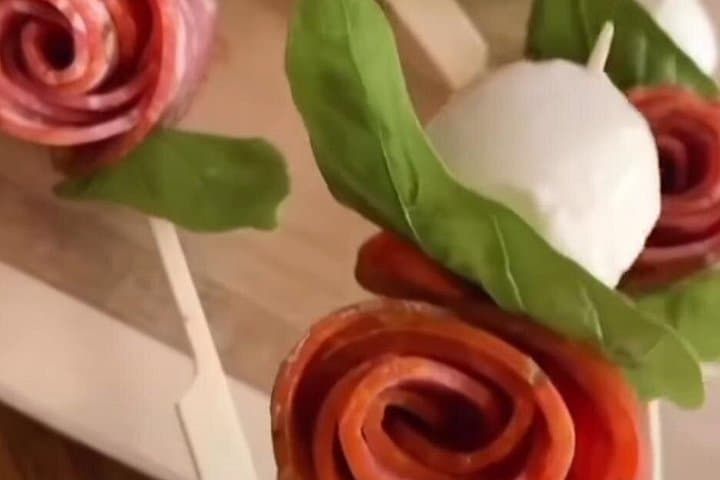 Private Neapolitan Cooking Activity with Welcome to Mom — photo 1 of 6