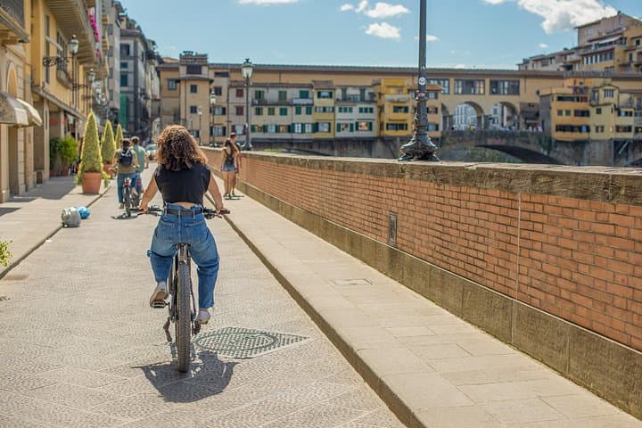 Explore Florence by E-Bike Tour with Gelato & Optional Lunch — photo 1 of 12