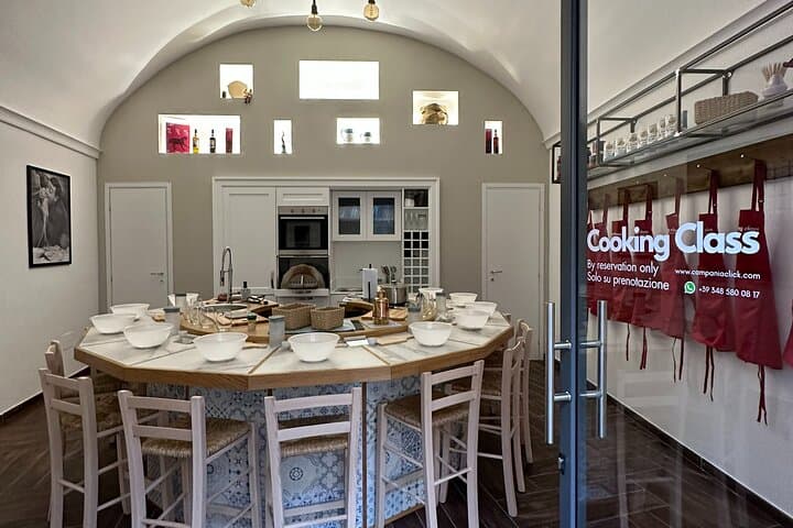 Naples Pasta & Tiramisu Class beside Portici Royal Palace — photo 1 of 37