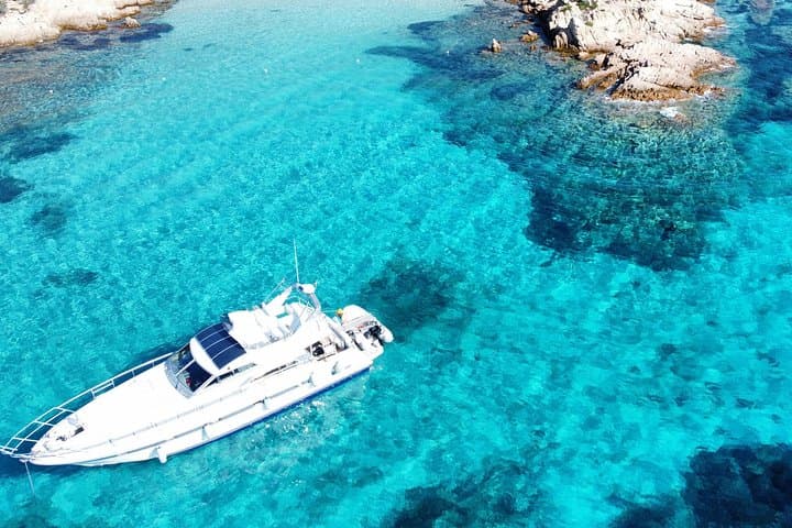 Boat tour Porto Cervo - Maddalena archipelago — photo 1 of 14