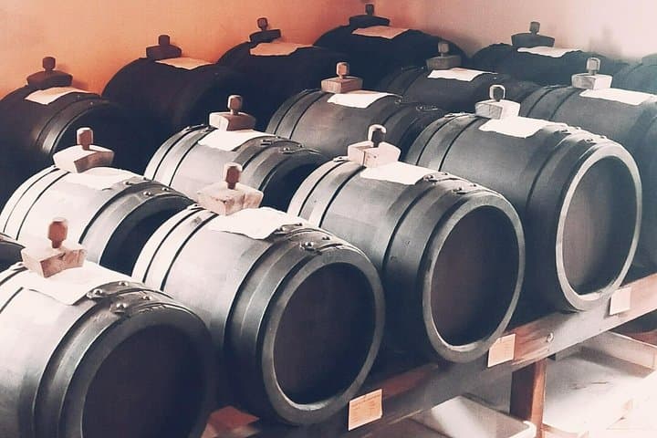 Private Balsamic vinegar & Parmigiano Reggiano factory visits — photo 1 of 6
