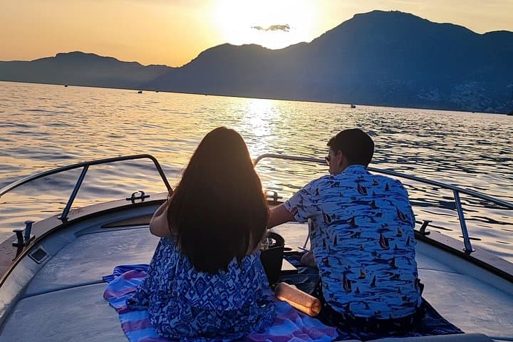 Private Boat Tour of the Amalfi Coast from Amalfi — photo 1 of 9