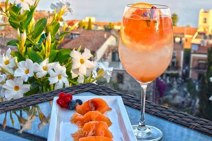 Catania Food and Drink Walking Tour on rooftops, prime locations — photo 1 of 8
