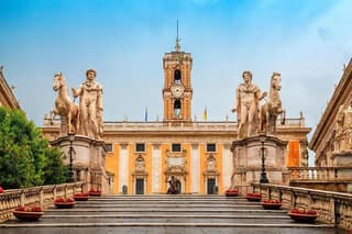 Private Tour in Rome Highlights the Cesars and the Popes