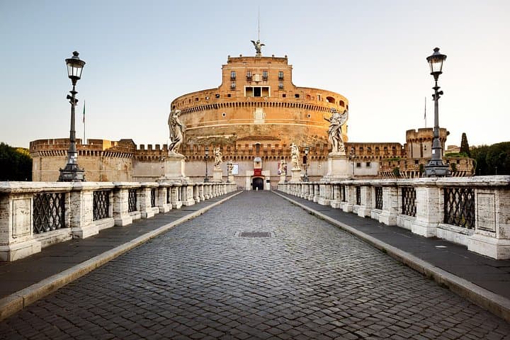 Skip-the-line Castel Sant'Angelo and Vatican Private Tour — photo 1 of 8