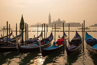 The Magic of Venice in one Day! High speed train from Rome