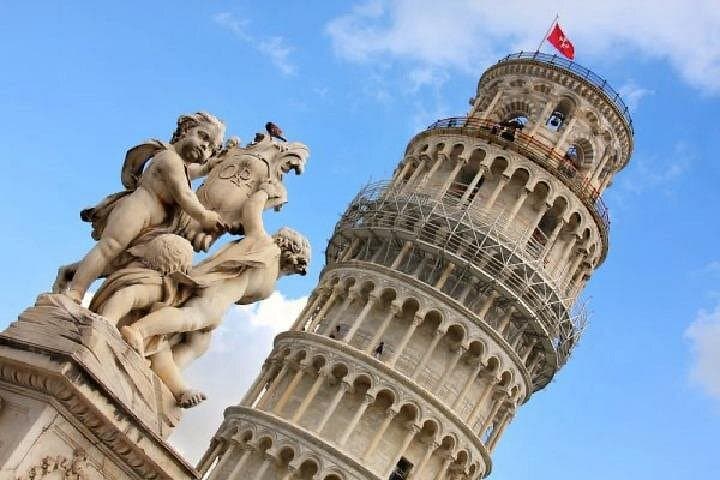 EASY Pisa & Lucca 7-Hour Private Shore Excursion from La Spezia — photo 1 of 6