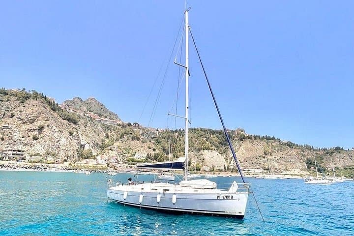 Sailing Boat Tour — photo 1 of 9