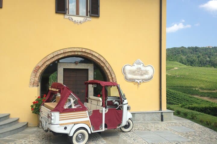 Half Day Private Tour Ape Calessino in the Barolo Langa — photo 1 of 3