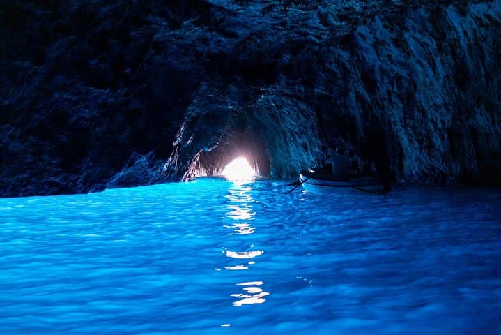 Small Group Tour from Naples to Blue Grotto, Anacapri and Capri — photo 1 of 16