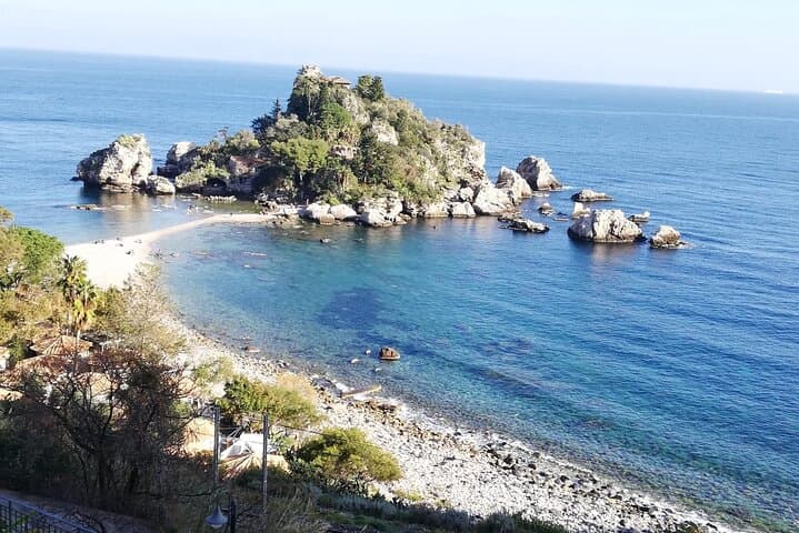 Guided tour of Giardini Naxos, Castelmola, Taormina from Catania — photo 1 of 10