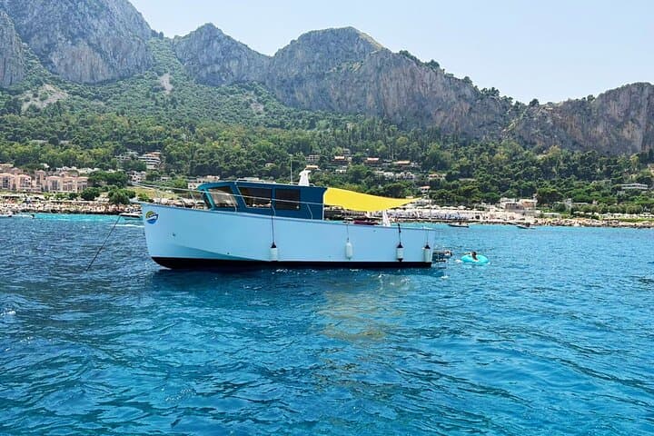 Boat Tour Mondello and Gulf of Palermo, with Aperitif (4 hours) — photo 1 of 30