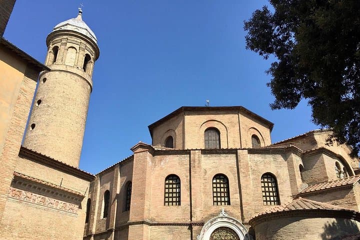 Private Transfer From Venice to Ravena With a 2 Hour Stop — photo 1 of 6