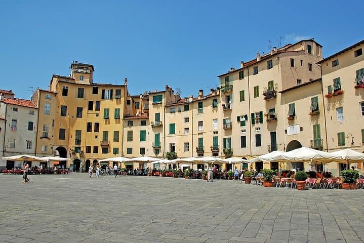 Pisa and Lucca Private Day Tour from Livorno Port — photo 1 of 7
