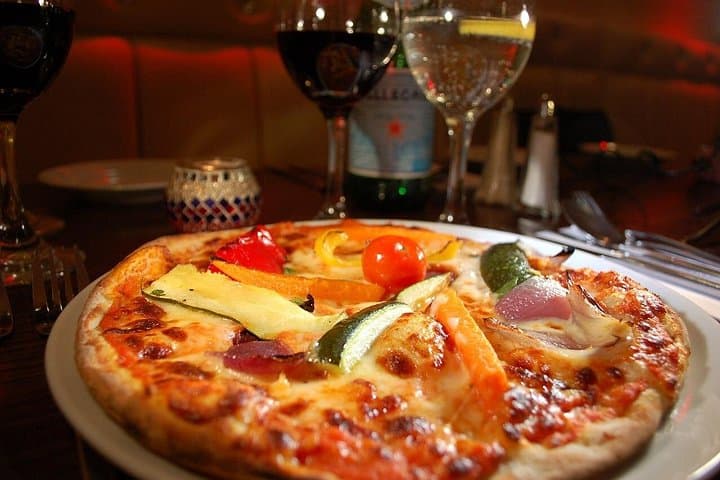 Taormina: Private/Guided Godfather with Authentic Pizza Tasting — photo 1 of 9