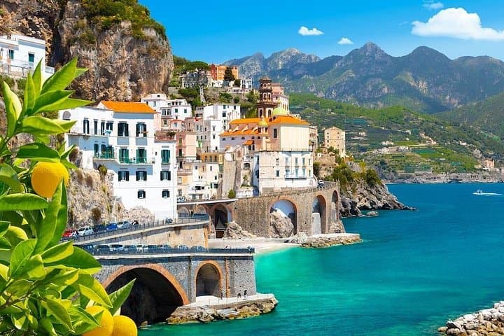 Transfer da Amalfi a Napoli Stazione — photo 1 of 5