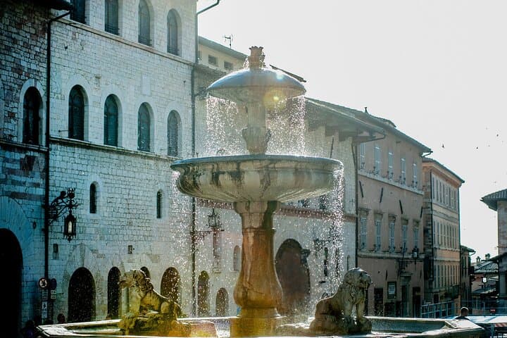 Assisi: 3-hours tour including St. Francis Basilica tickets — photo 1 of 10