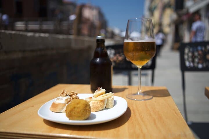 Private Activity Tasting of Venetian Craft Beers — photo 1 of 10