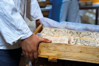 Lake Como visit of a cheese factory with cheese tasting